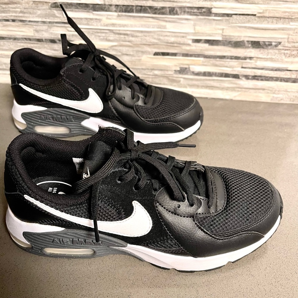 Women's Nike Air Max Excee Sneaker